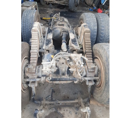 Задний мост двойной в сборе