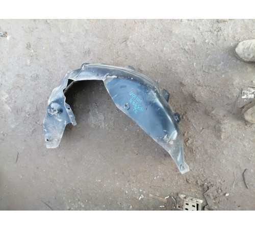 Подкрылок задний левый