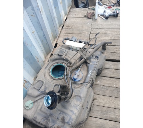 Бак топливный