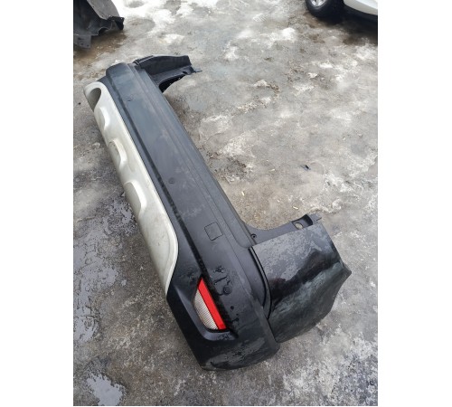 Бампер задний в сборе