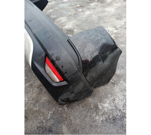 Бампер задний в сборе