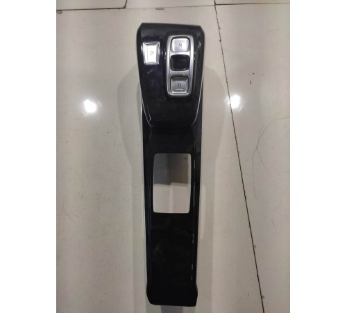 Селектор АКПП с накладкой декоративной