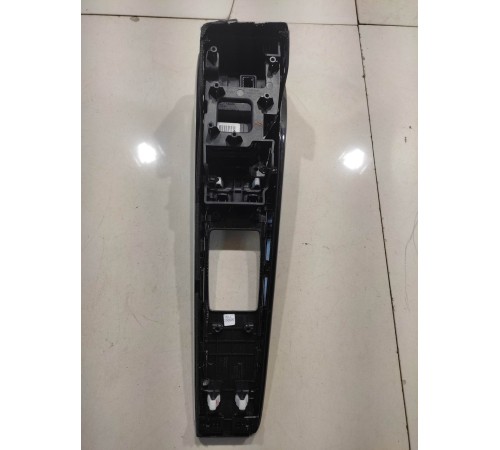 Селектор АКПП с накладкой декоративной