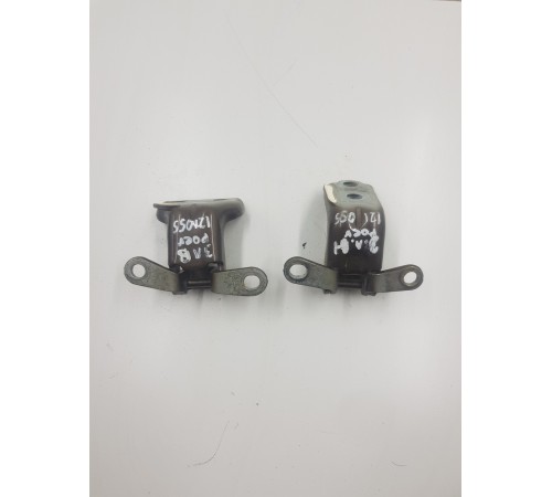 Комплект петель задней левой двери