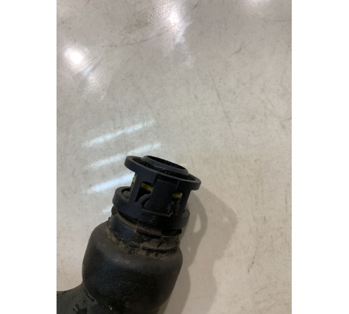 Патрубок системы охлаждения