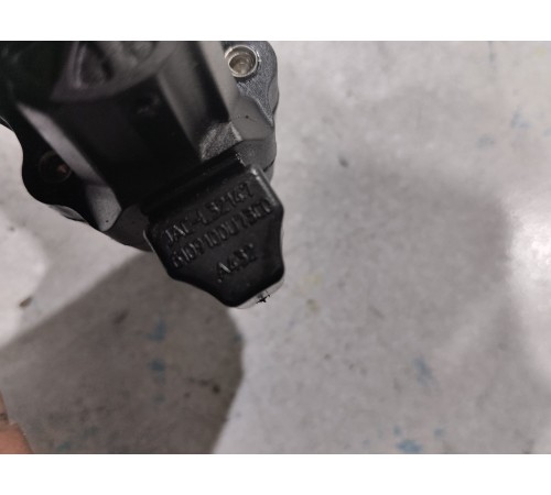 Ограничитель двери передний левый