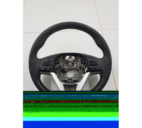 Рулевое колесо в сборе с многофункциональными кнопками