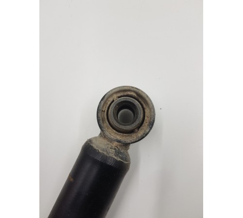 Амортизатор подвески задний