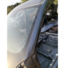 Стойка лобового стекла левая