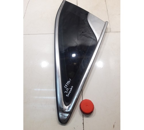 Стекло кузовное заднее правое(глухое)