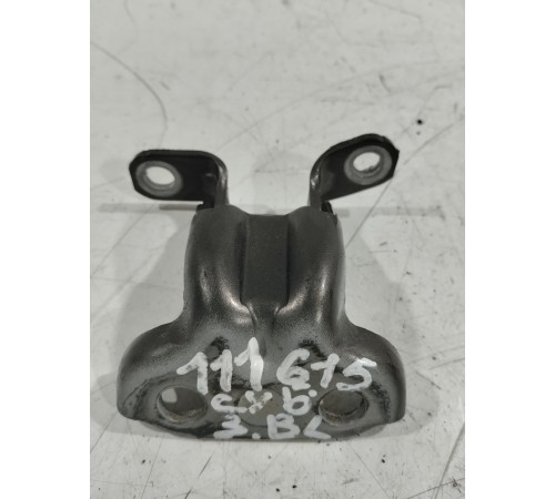 Петля двери(задняя левая верхняя)