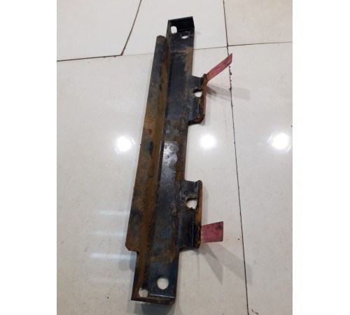 Планка прижимная АКБ