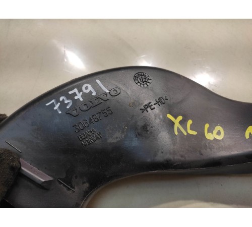 Воздуховод (левый)