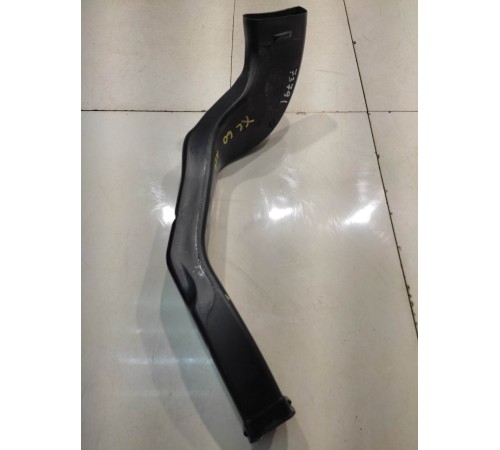 Воздуховод (левый)