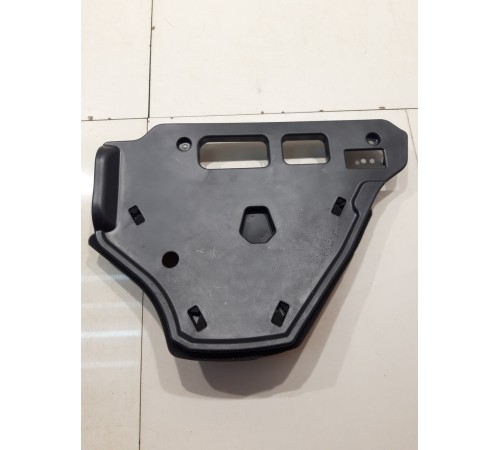 Накладка салона (правая)