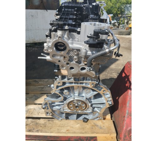 Двигатель в сборе