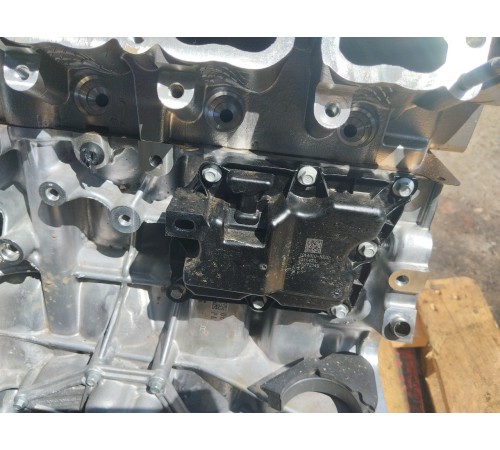 Двигатель в сборе