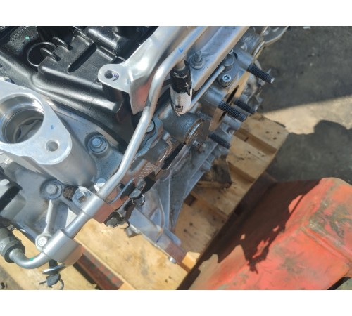 Двигатель в сборе