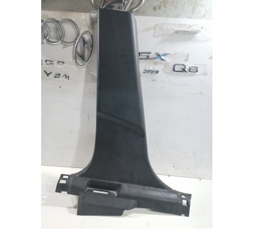 Обшивка центральной стойки левая нижняя