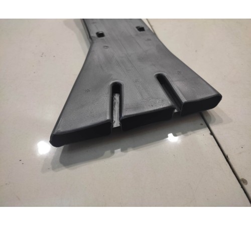 Воздуховод(правый)