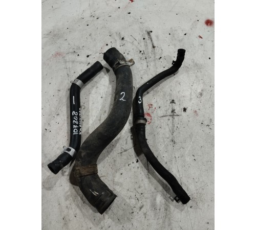 Патрубок радиатора