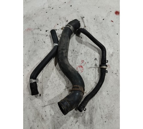 Патрубок радиатора