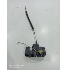 Замок двери (передний правый)