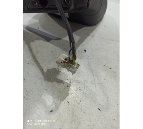 Боковое зеркало заднего вида (левое)