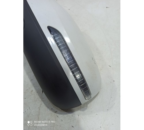 Боковое зеркало заднего вида (левое)