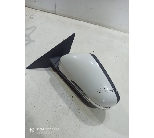 Боковое зеркало заднего вида (левое)