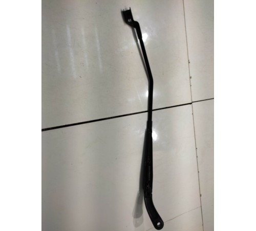 Стеклоочиститель (передний, правый)