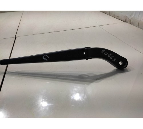 Стеклоочиститель (передний, правый)