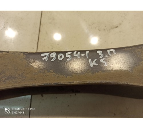 Рычаг подвески (задний, правый)