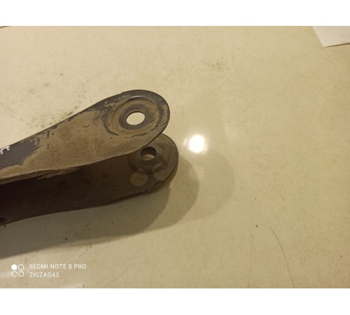 Рычаг подвески (задний, правый)