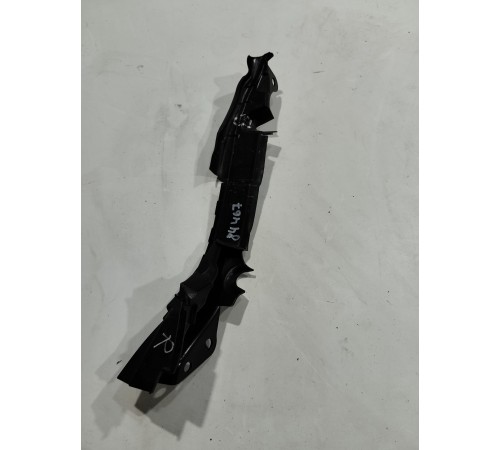 Накладка (пластик) моторного отсека