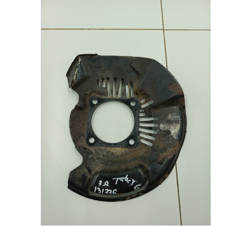 Кожух пыльник тормозного диска задний правый