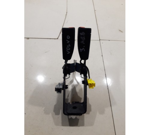 Ответная часть ремня безопасности задняя левая