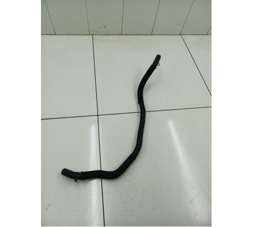 Патрубок системы охлаждения