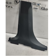 Накладка центральной стойки левая нижняя