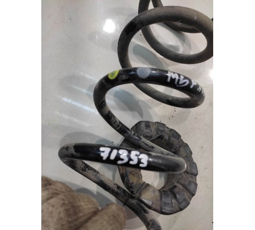 Пружина подвески (задняя, правая)