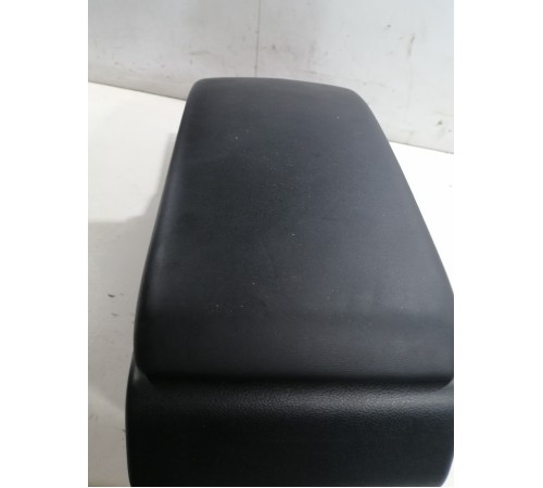 Подлокотник с бардачком