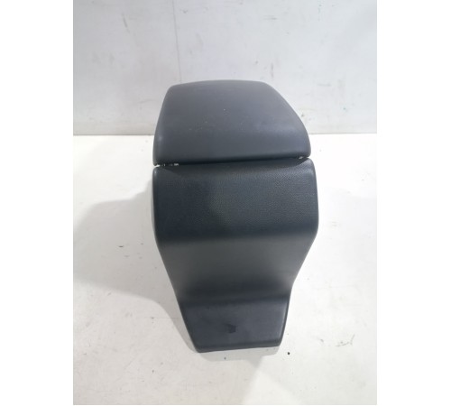 Подлокотник с бардачком