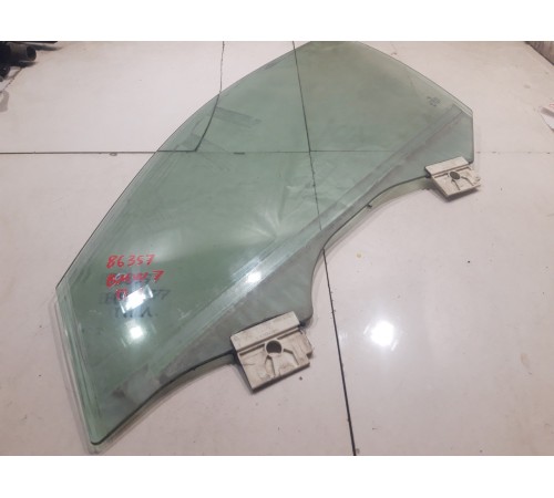 Стекло двери (переднее левое)