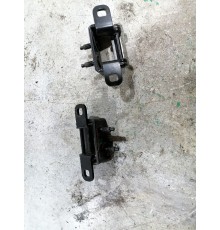 Комплект петель двери крышки багажника 2 шт.