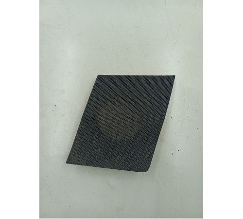 решётка динамика передняя левая