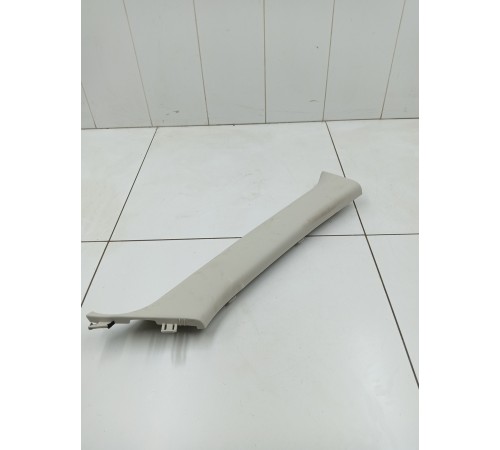 Обшивка стойки лобового стекла правая