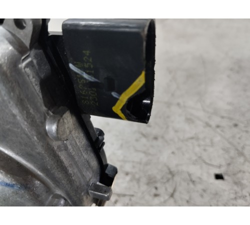 Трапеция стеклоочистителей в сборе