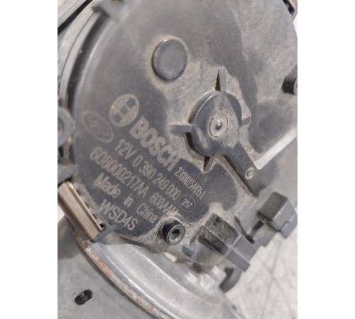 Трапеция стеклоочистителей в сборе