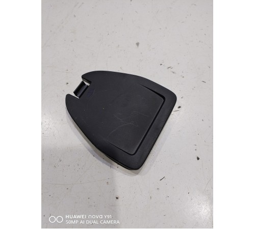 Накладка (заглушка) салона