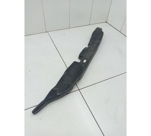 Уплотнитель крыла левый